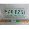 Image 1 : 1966 Sask (Farm) License plate #F60-825