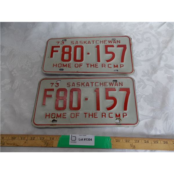 (2) 1973 (Matching Pair) of Sask (Farm) license plates