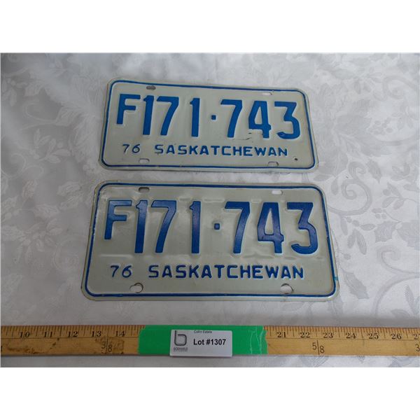 (2) 1976 (Matching Pair) of Sask (Farm) license plates – good condition