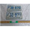 Image 1 : (2) 1976 (Matching Pair) of Sask (Farm) license plates – (lower number) great condition