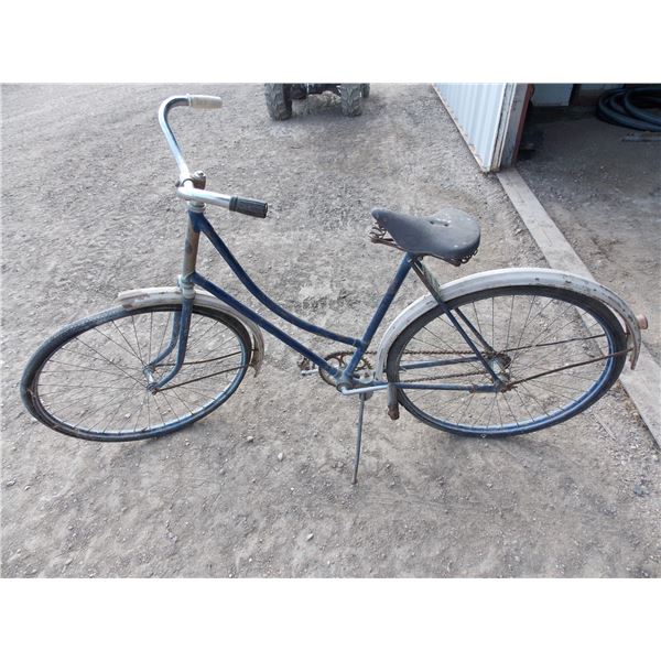 Bicycle - Zenith with 1962 license plate