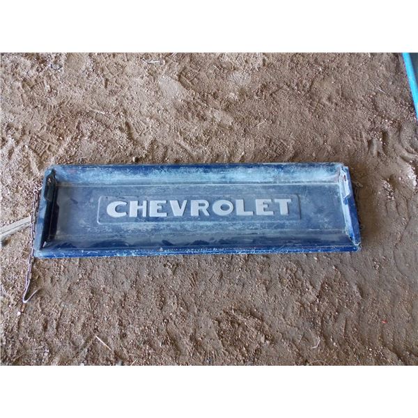 Vintage Tailgate - Chevrolet