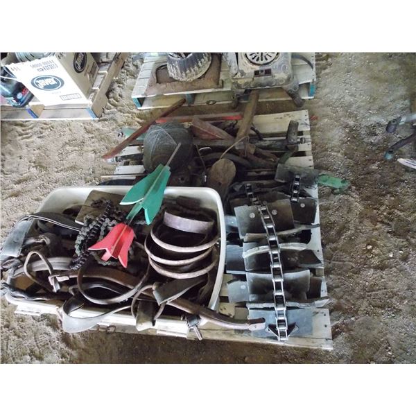 Pallet of antique scrap metal with tote full of horse harness and leather horse related