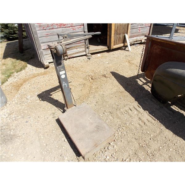 Antique fairbanks Morse Scale (200 lb)