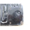 Image 6 : 1922 Sask License plate - repainted