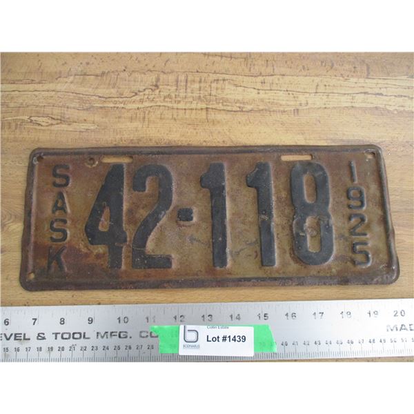 1925 Sask License Plate