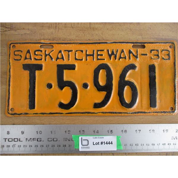 1933 (Truck) Sask License Plate - repainted
