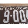 Image 4 : 1935 (farm truck matching pair) Sask license plates
