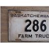 Image 2 : 1937 (farm truck) Sask License plate - low #