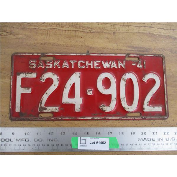 1941 (farm) Sask License Plate