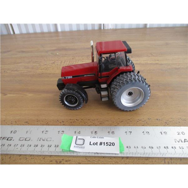ERTL 7130 case IH tractor - 6" long