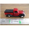 Image 1 : 1940 Case Ford coin bank 1:24 Liberty classics