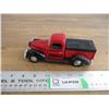 Image 2 : 1940 Case Ford coin bank 1:24 Liberty classics