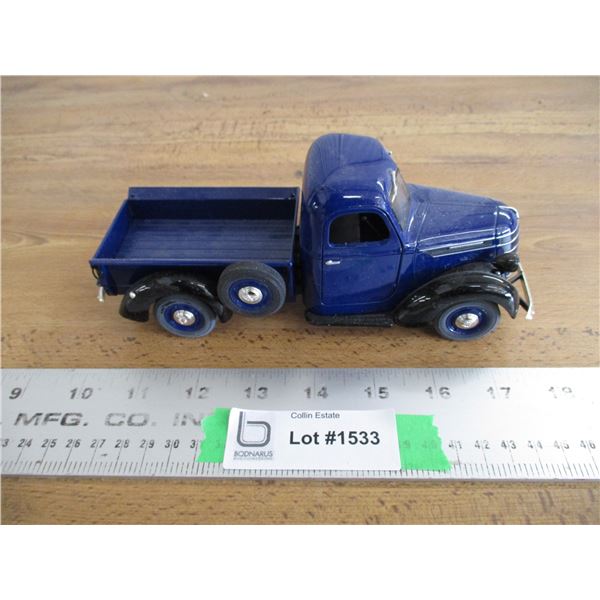 1938 IH pickup 1:24