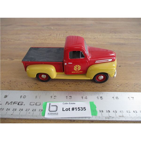 1948 New Holland Ford pickup coin bank 1:24