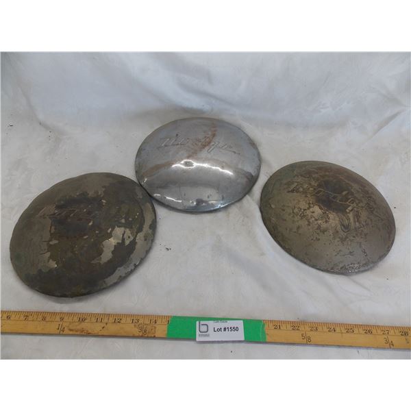 (3) dodge hubcaps