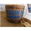 Image 2 : (2) Rolls of Robin Hood twine and Robin Hood gunny sack (new old stock)