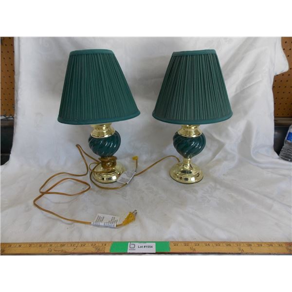 pair of small bedroom lamps