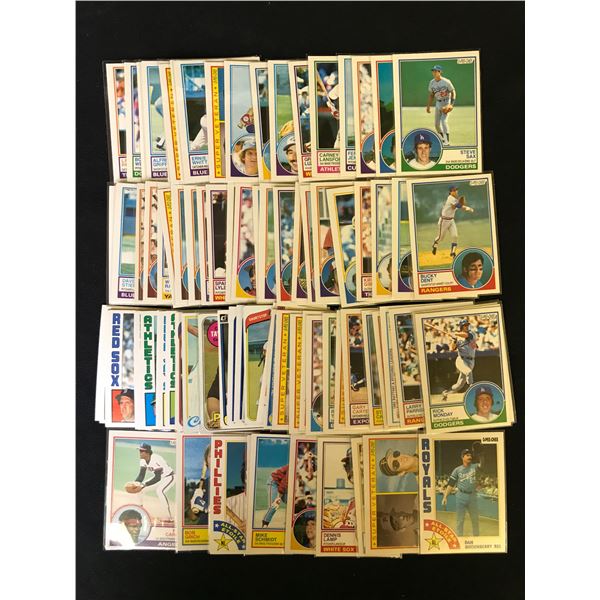 VINTAGE BASEBALL CARD LOT