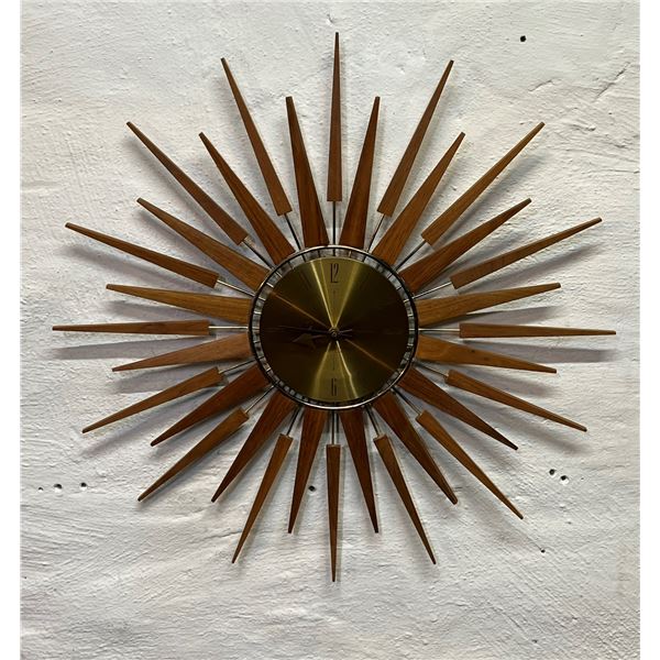 Mid Century Westclox BATTERY OP Starburst Sunburst Wall Clock 26"
