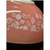 Image 5 : 3 Pyrex Pink Gooseberry Cinderella Mixing Bowls 442/443/444