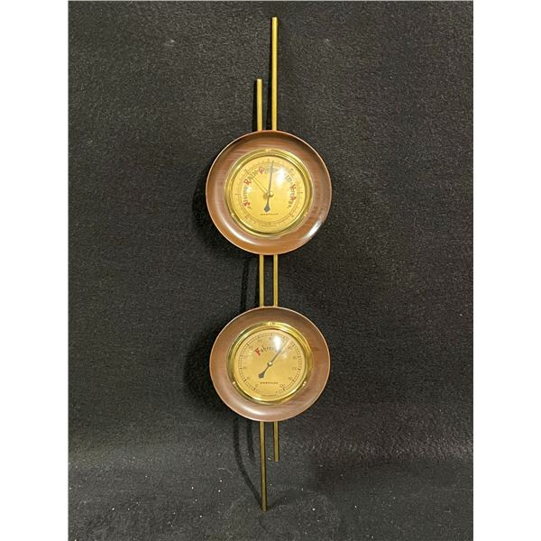 Mid Century Westclox Wood / Brass Barometer (Approx: 21.5"T & 5.25"W)
