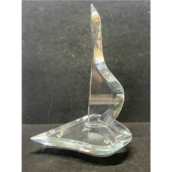Signed Van Teal Lucite/Acrylic Sculpture (Approx: 13"T 8.5"W)