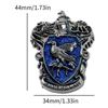 Image 5 : Official Harry Potter - Hogwarts crest pins.