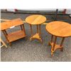 Image 2 : 4 Wood Stools, 2 Round and 1 Rectangular accent table