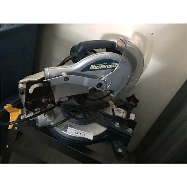 MasterCraft Saw w Stand