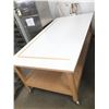 Image 2 : Cutting Table On Wheels