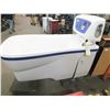 Image 1 : Medical Bath Tub