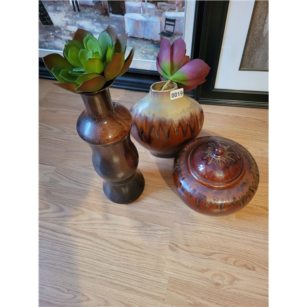 Unique Ceramic Vases x3 (Unmarked) Beck Auctions Inc.