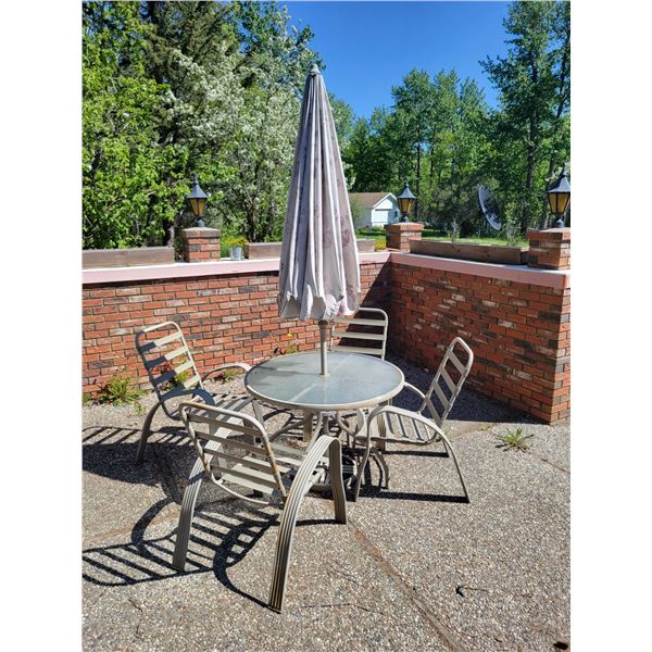 Outdoor Glass Top Patio Set with 4 Chairs & Umbrella