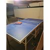 Image 5 : Elite Ping Pong Table with 4 Paddles - 60"w x 108"l x 30"h