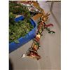 Image 6 : Christmas Decorations - Wreaths, Bulbs, Garland