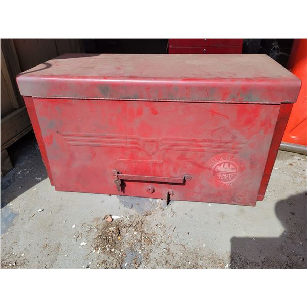 Mac Quality Tools with All Contents Shown (Micrometer Tools, Drill Bits, Steel Strapping Band