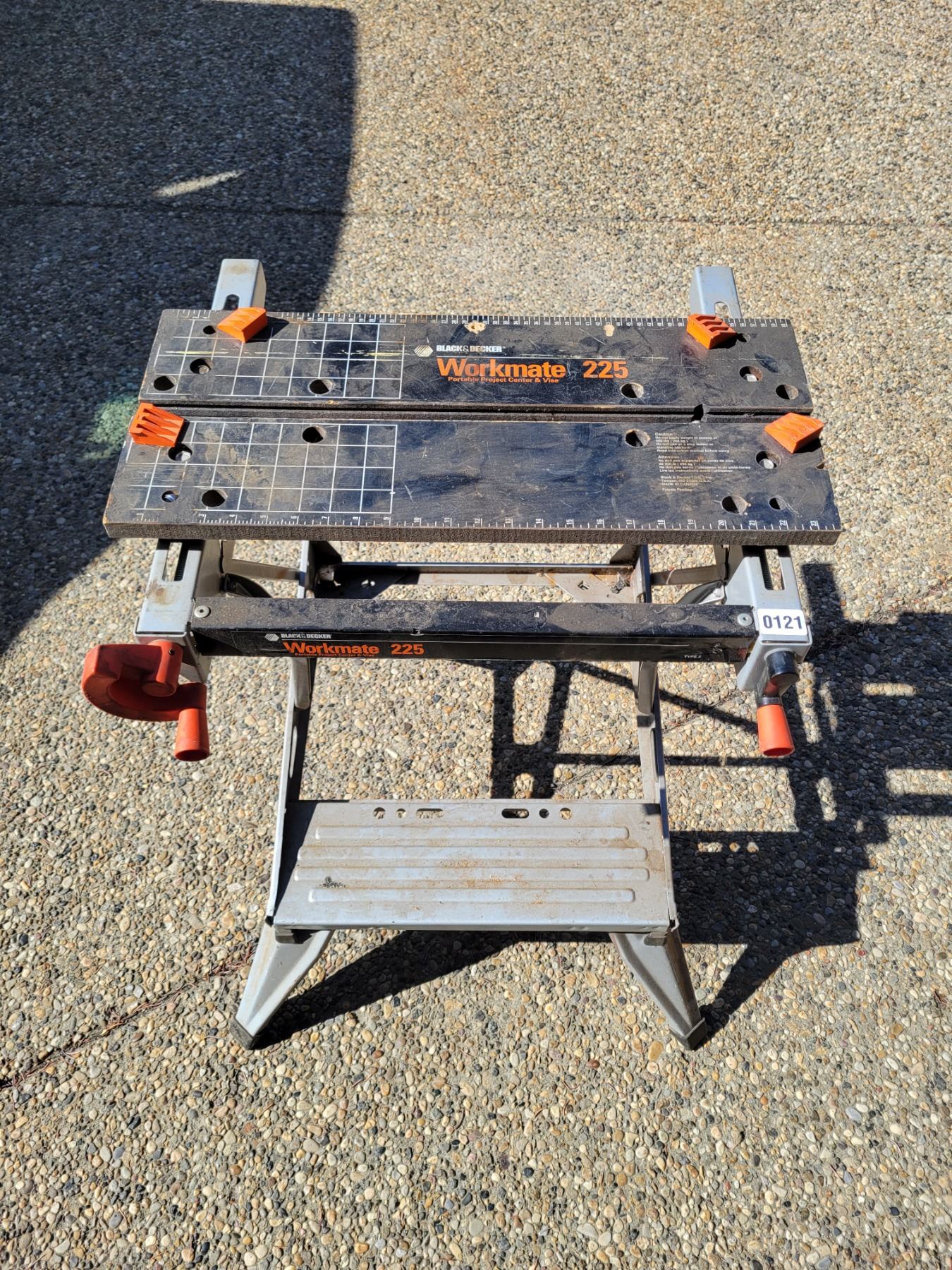 Black & Decker Workmate 225 - Beck Auctions Inc.
