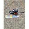 Image 1 : Craftsman 40cc Gas Powered 16" Chainsaw with Extra Chain
