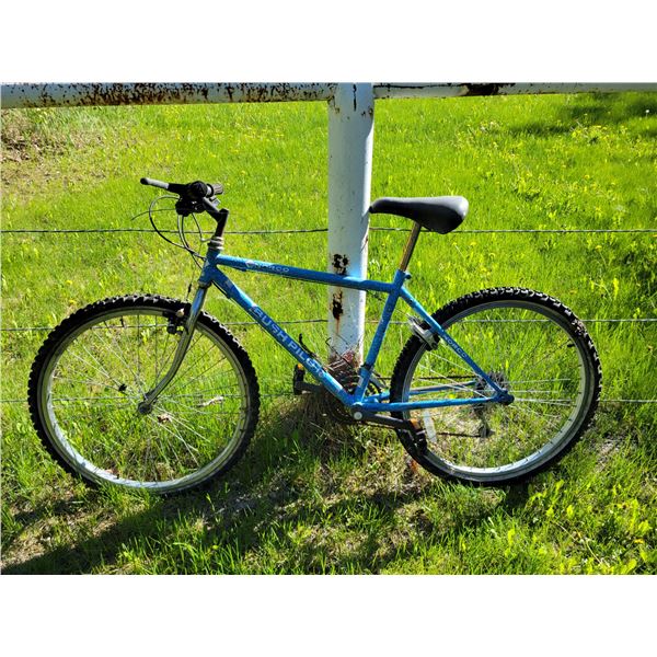 Norco Bush Pilot Bicycle (Needs a lot of repairs)