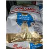 Image 1 : Royal Canin Labrador Dog Food (30lbs)