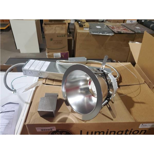 Lumination LED Luminaire IND445