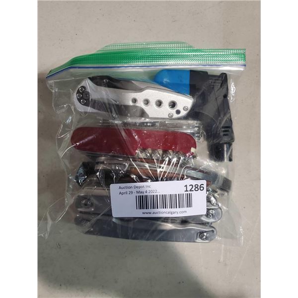 Lot of Assorted Pocket Knives