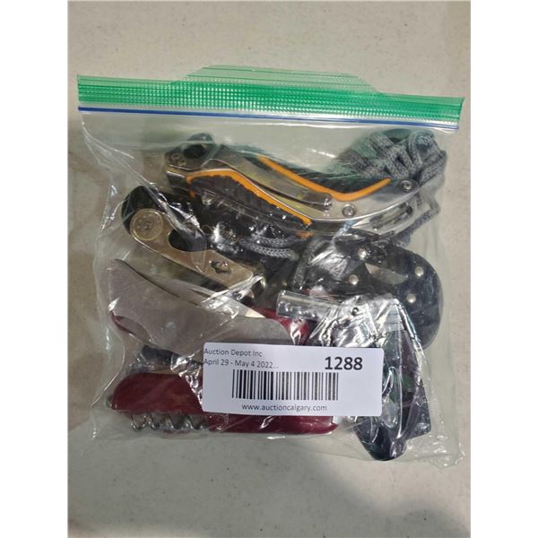 Lot of Assorted Pocket Knives