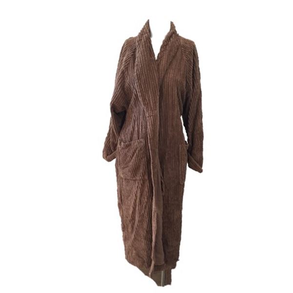 Shipping News Bathrobe Movie Costumes