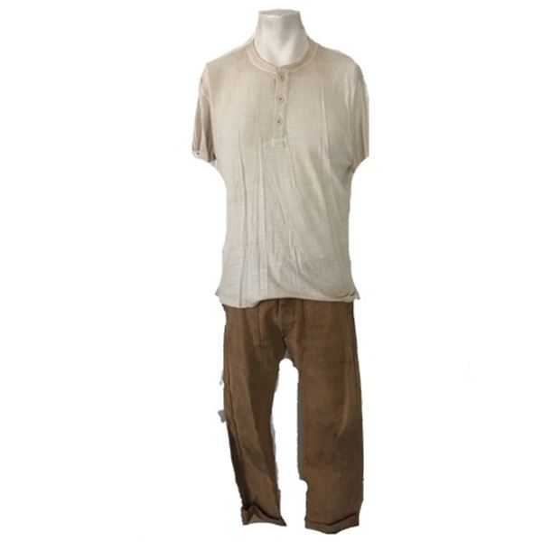 The Dog Jackson Briggs (Channing Tatum) Movie Costumes