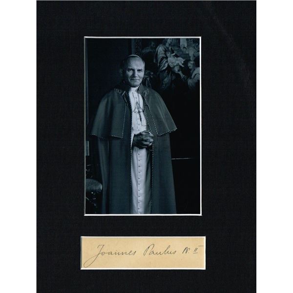Pope John Paul II autograph (1920-2005).