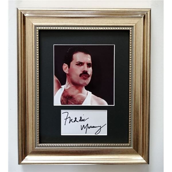 Freddie Mercury signed photograph (1946-1991).