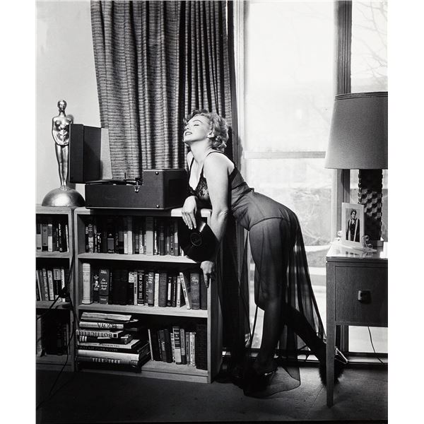 Photographer: Philippe Halsman signed Marilyn Monroe at Beverly Carlton Hotel Apartment.