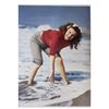 Image 1 : Photographer: Andre de dienes - Marilyn Monroe in red sweater and checkered pants.